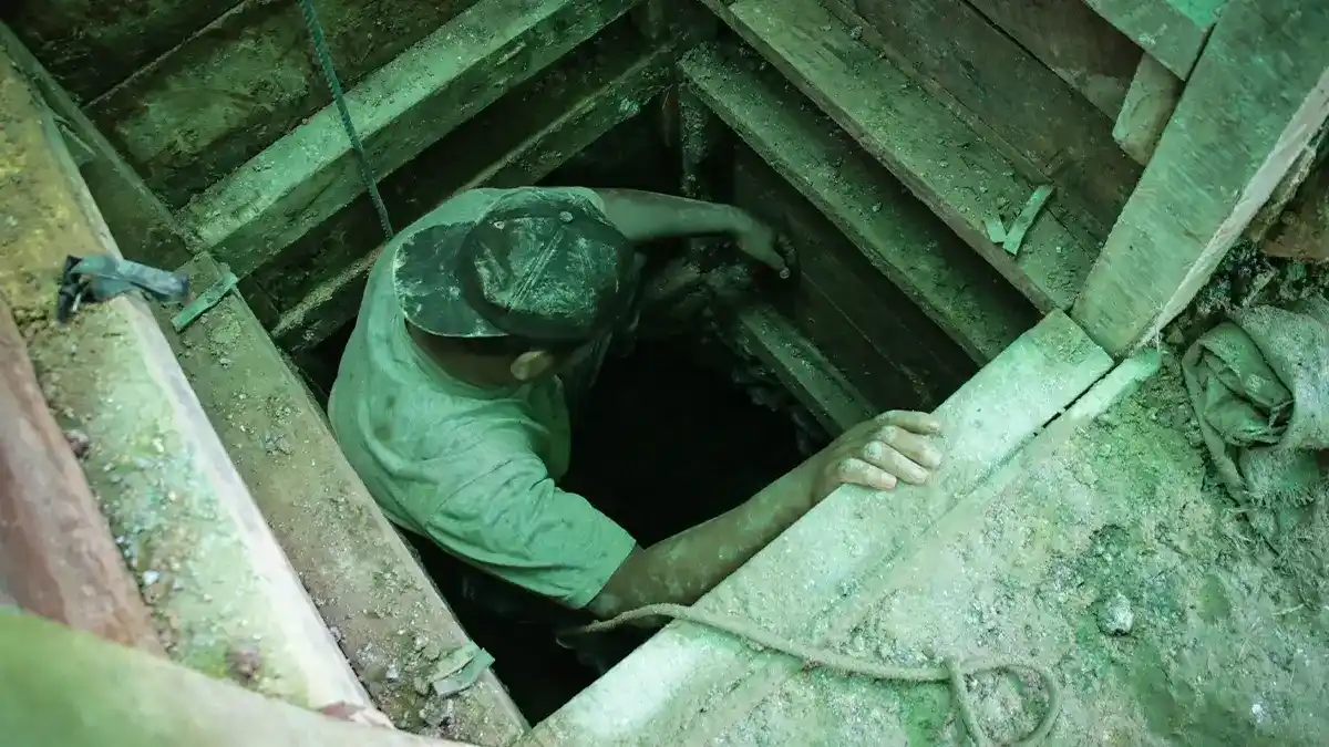 Kisah dari Sumbawa: Koperasi Bisa Ubah Tambang Ilegal Jadi Legal