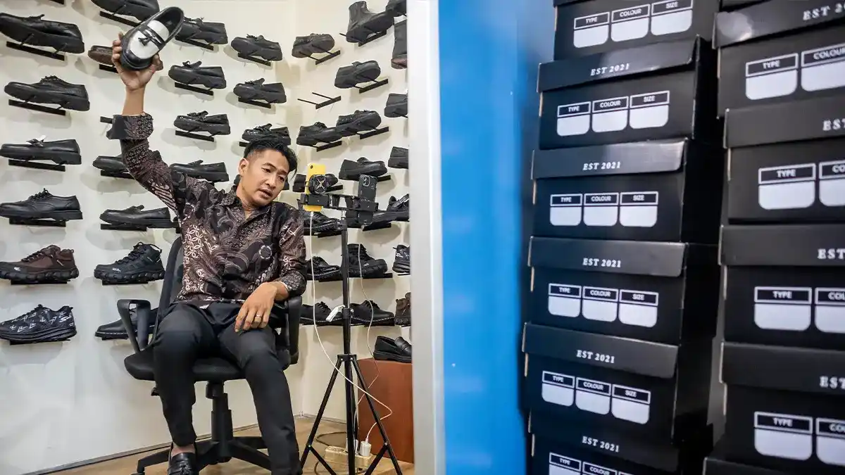 Main Sosial Media Tidak Kena Pajak, Begini Penjelasan DJP