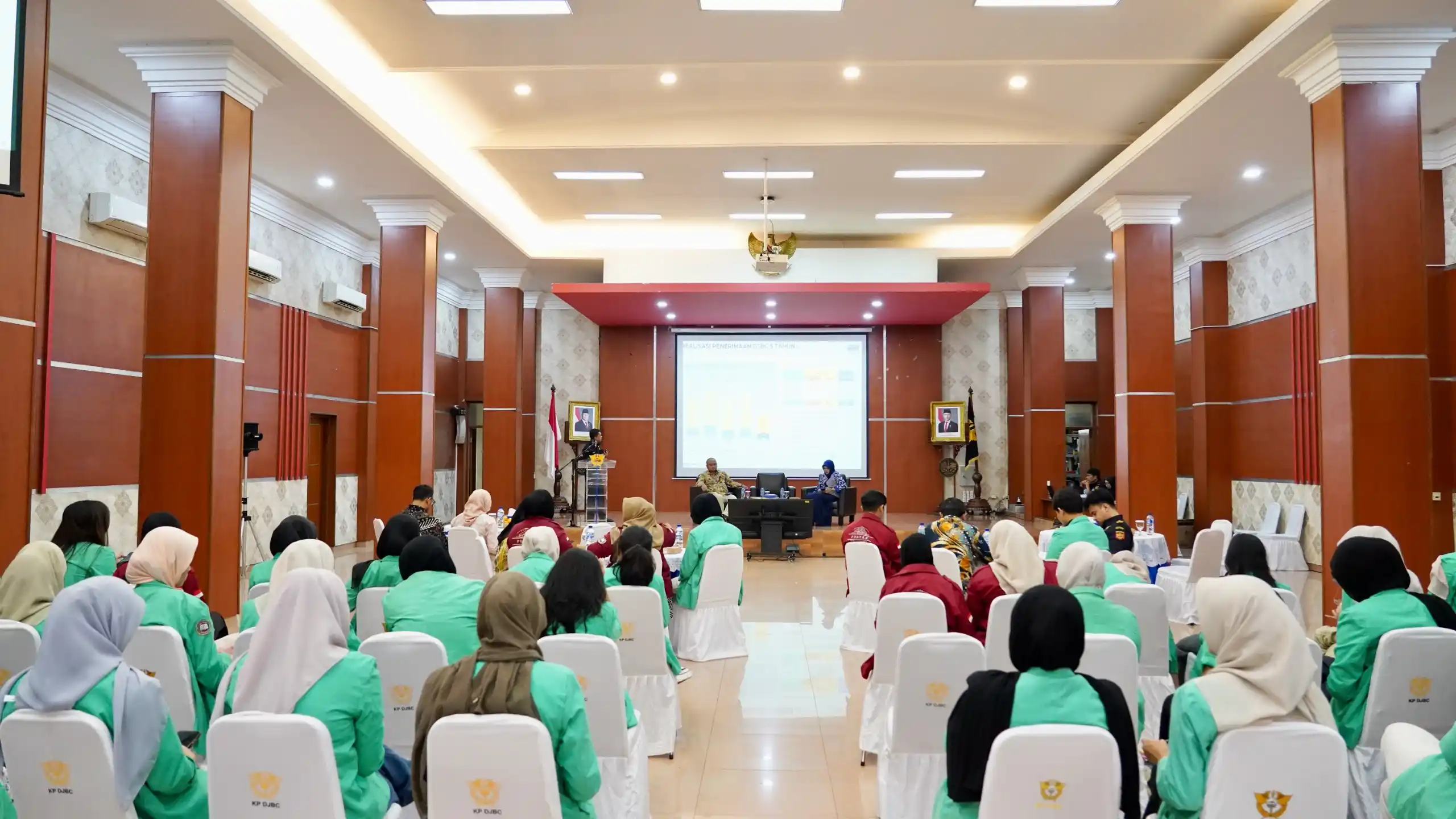 Seminar Nasional Kepabeanan dan Cukai: Kolaborasi STIAMI, DJBC, & DDTC