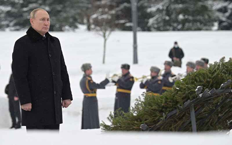 Tekan India dan China dengan Tarif, AS Disebut Pakai Taktik Kolonial