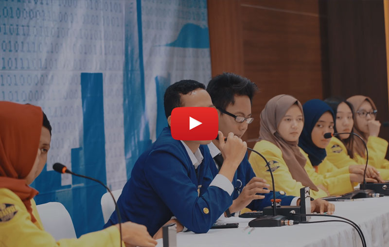 Berjalan Seru, Mahasiswa Terpacu Ungkap Gagasan Lewat Tulisan & Lisan