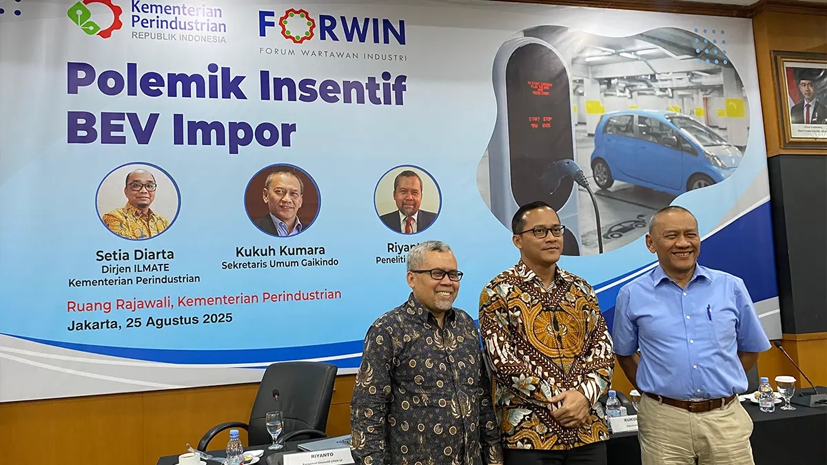 Gaikindo: Pangsa EV Tumbuh karena Insentif tapi Kendaraan BBM Tertekan